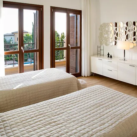 Aphrodite Hills - Elite * Kouklia