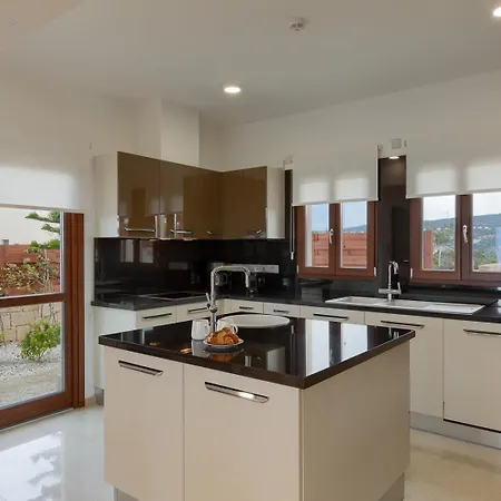 Villa Aphrodite Hills - Elite *