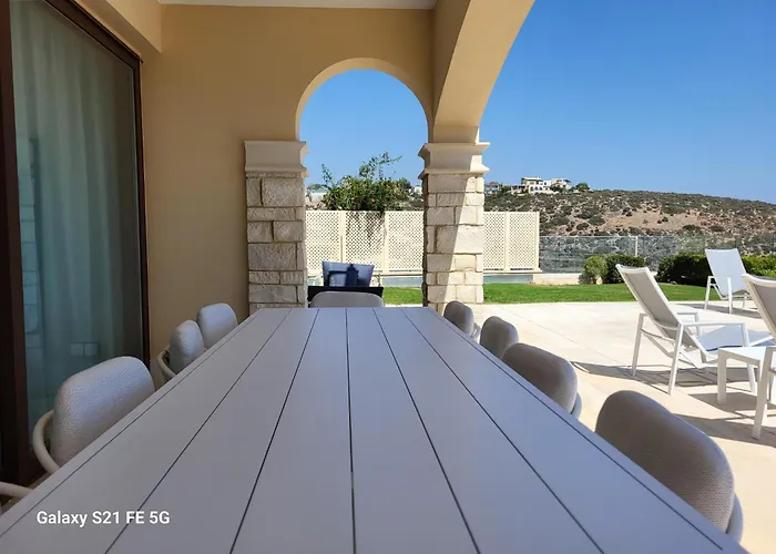 Vila Aphrodite Hills - Elite