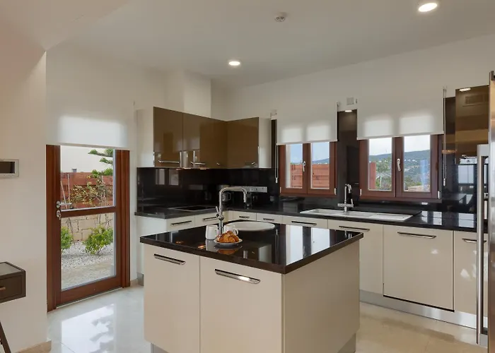 Vila Aphrodite Hills - Elite *