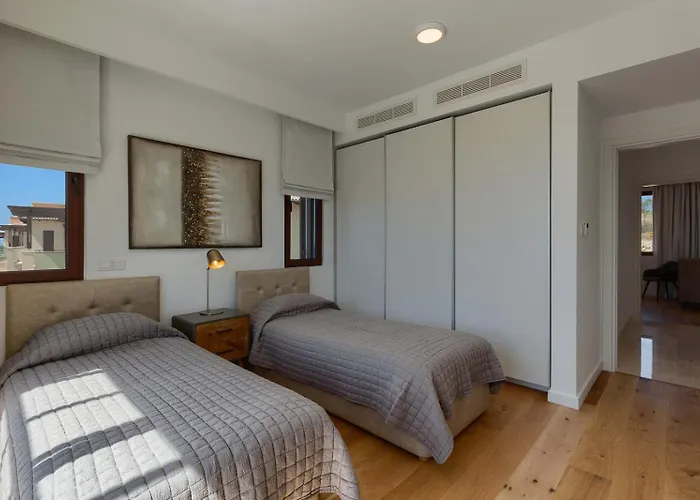 Aphrodite Hills - Elite